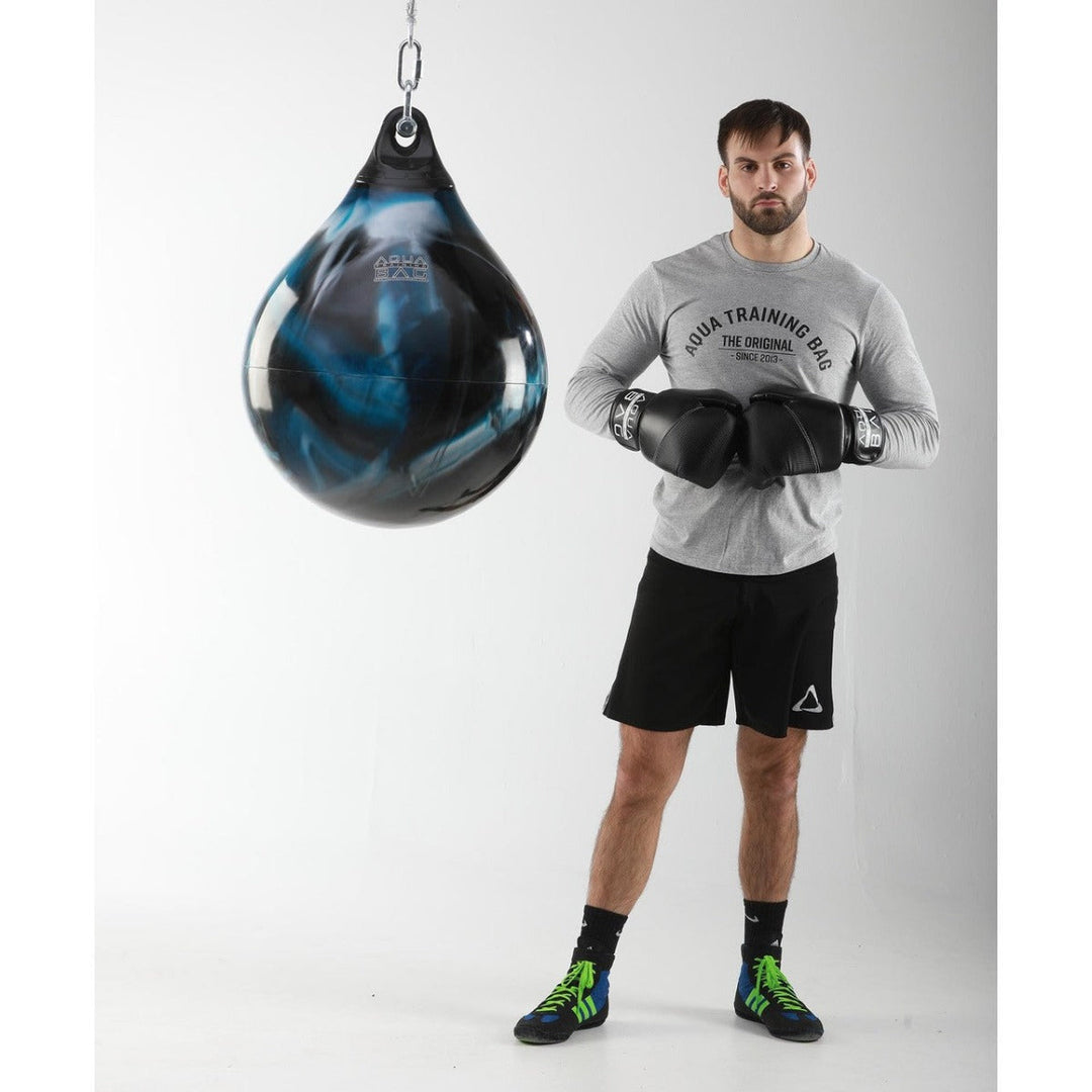 21" 190lb. Aqua Punching Bag